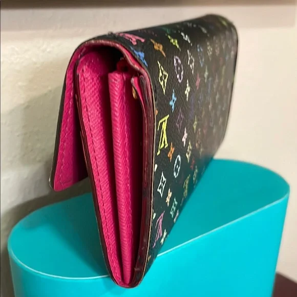 🔥sale 75$LOUIS VUITTON EUC Black with Multicolor Monogram Wallet. Authentic!❤️ - Picture 4 of 11